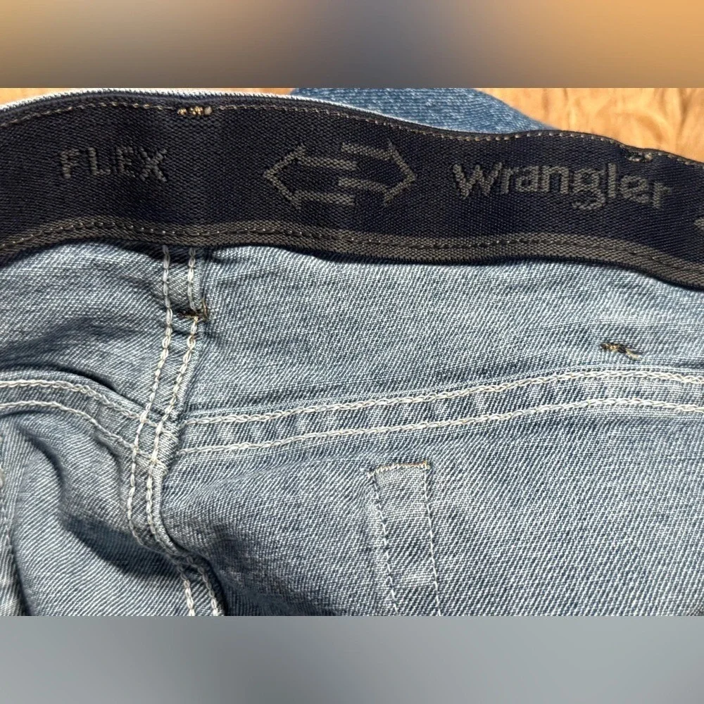 Wrangler Flex Comfort Straight Leg Jeans 38x30‎ Blue Stretch Denim Mens